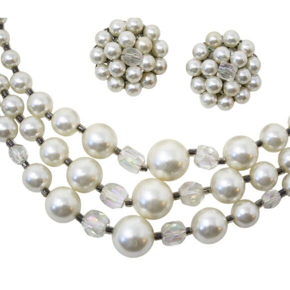 Vintage 3 Strand Pearl Crystal Necklace Clip On Earring Set Original Box Japan - Picture 3 of 8